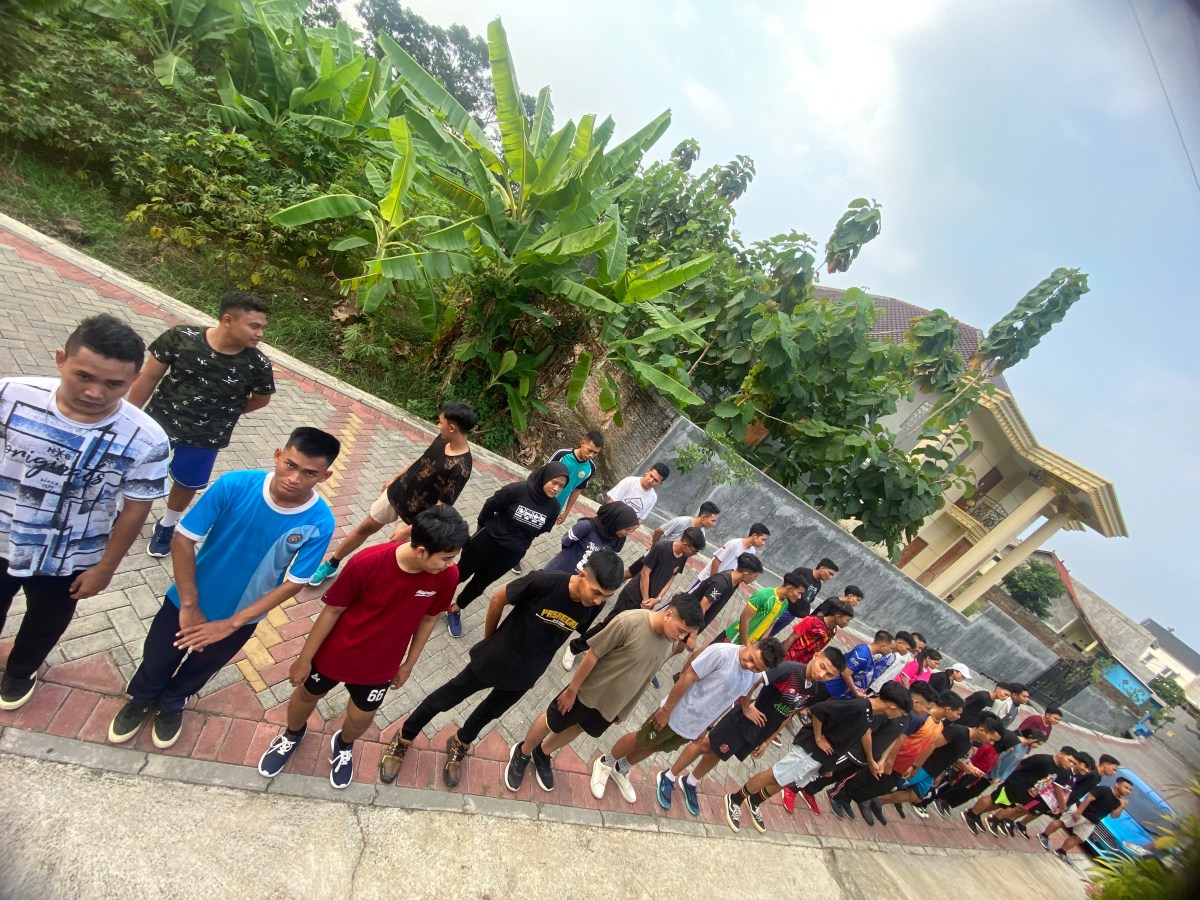 Pelatihan Fisik & Mental